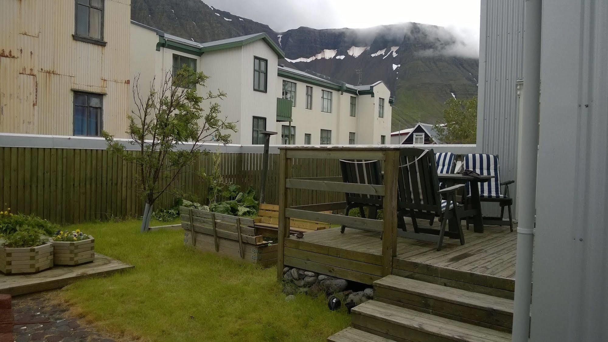 Willa Private House With Private Garden Ísafjörður Zewnętrze zdjęcie